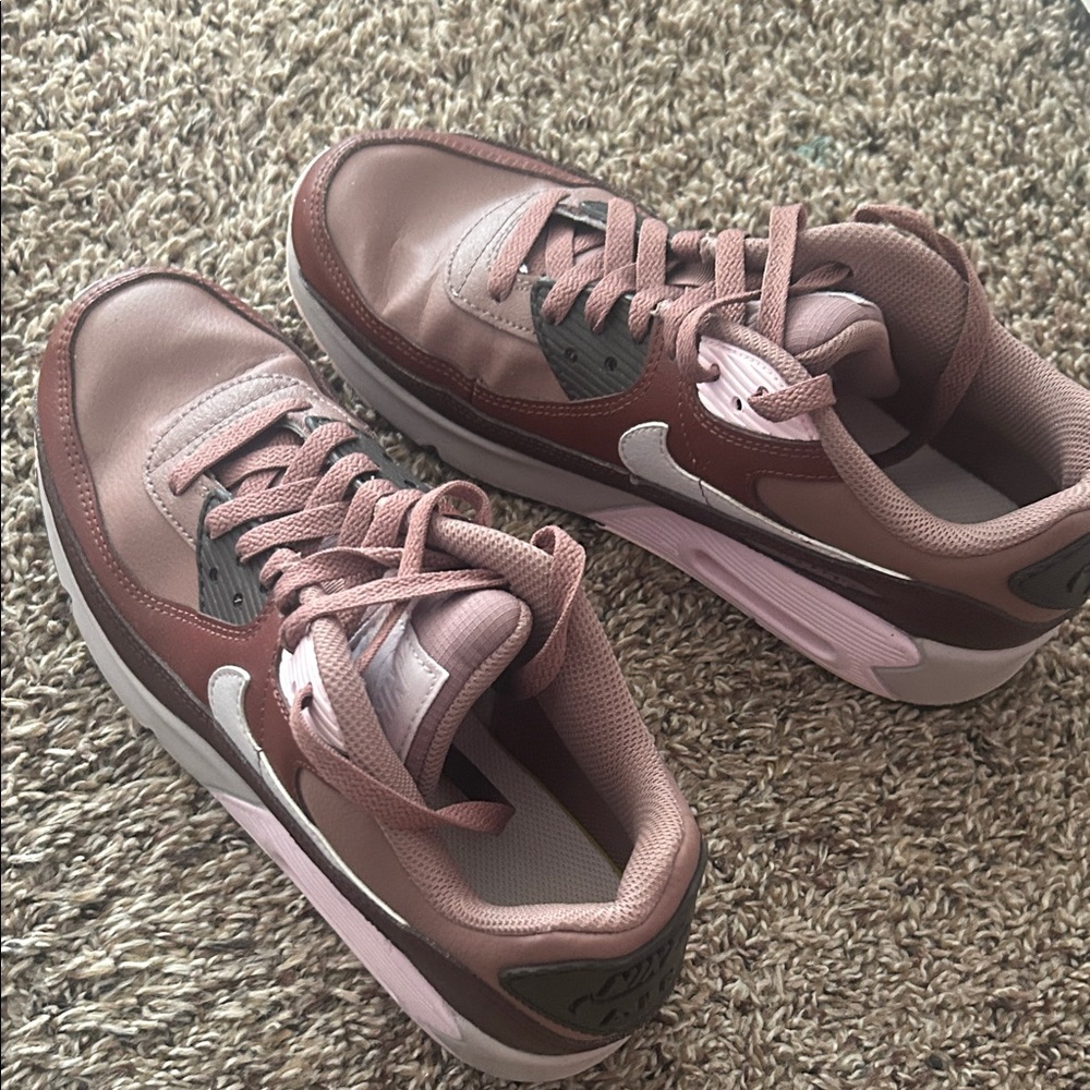 Stylish Pink and Brown Women's Sneakers